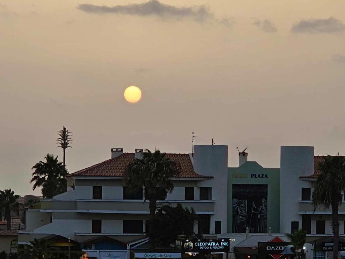 Soleil Beach House Santa Maria Buitenkant foto
